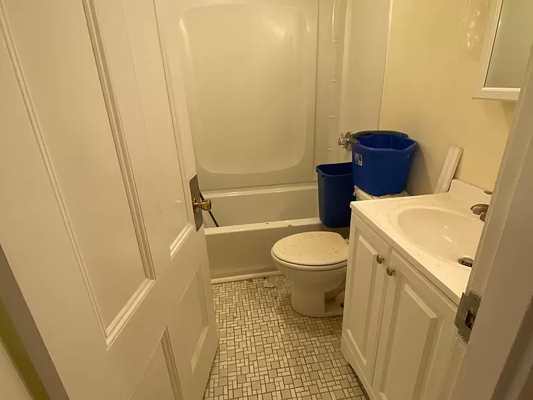 1423 Cambridge St, Mid-Cambridge