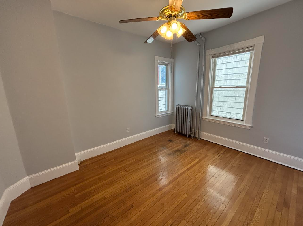 1537 Cambridge St, Mid-Cambridge