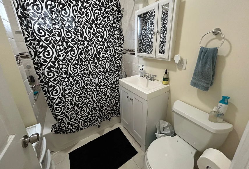 31 Belknap St, West Somerville