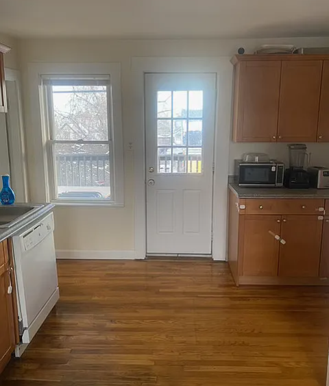 30 Hanson St, Ward Two