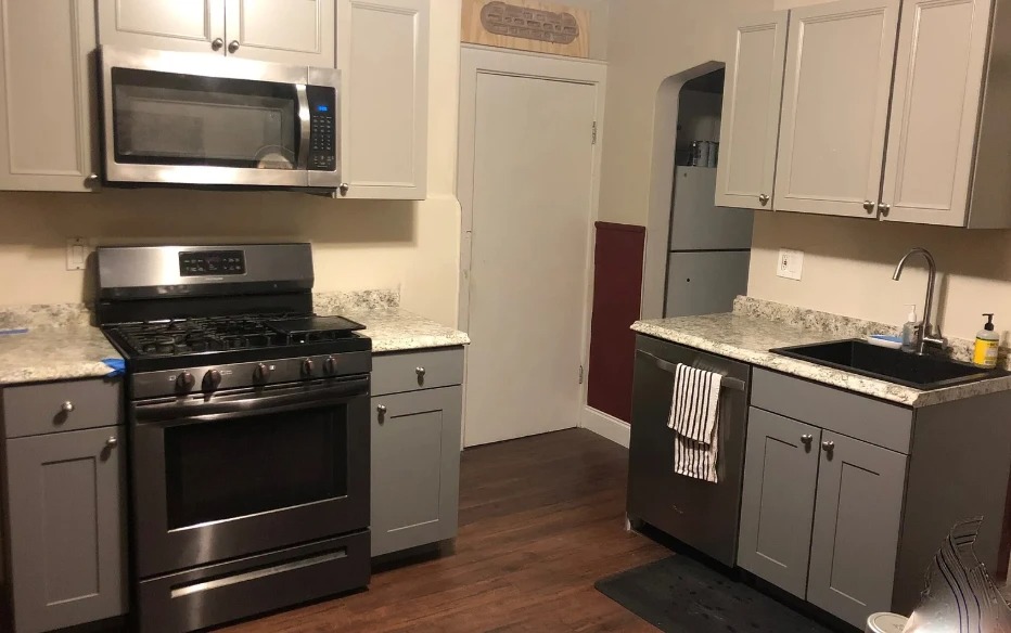 8 Park Ave, Somerville