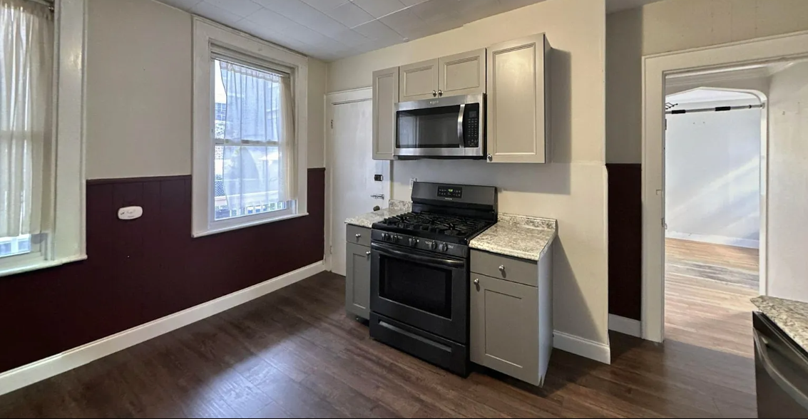 8 Park Ave, Somerville