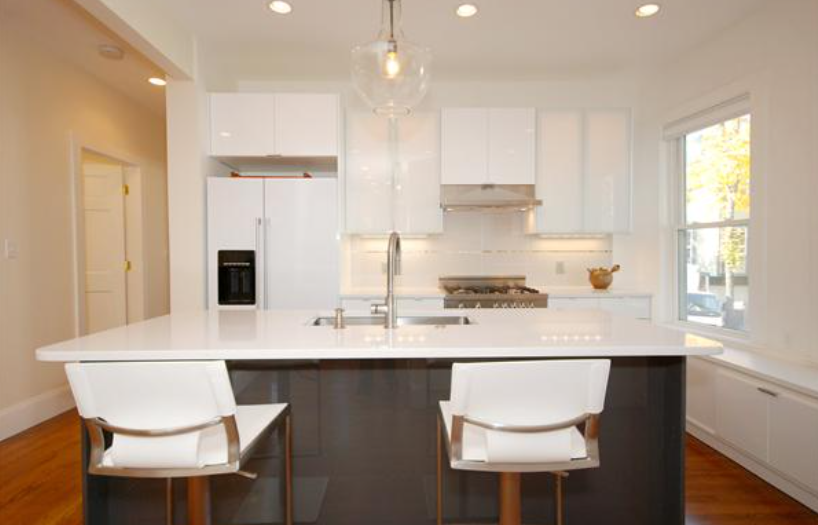 45 Putnam Ave, Riverside