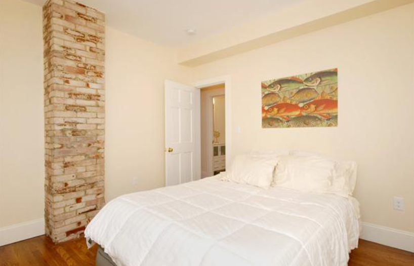 45 Putnam Ave, Riverside