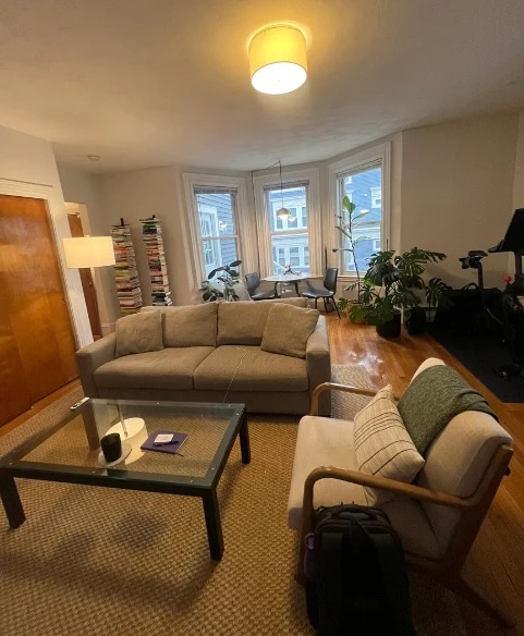 381 Broadway, Mid-Cambridge