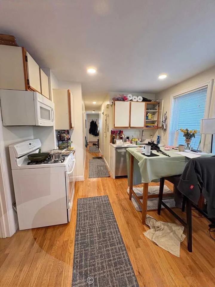 359-361 Western Ave, Riverside