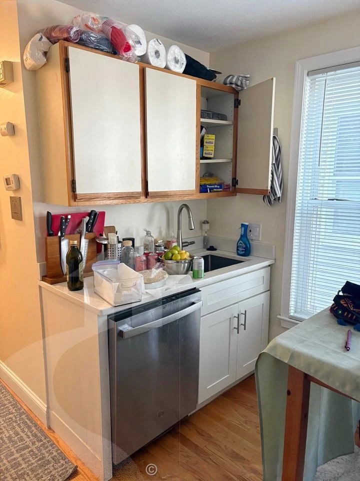 359-361 Western Ave, Riverside