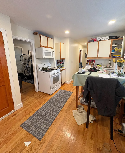 359 Western Ave, Riverside