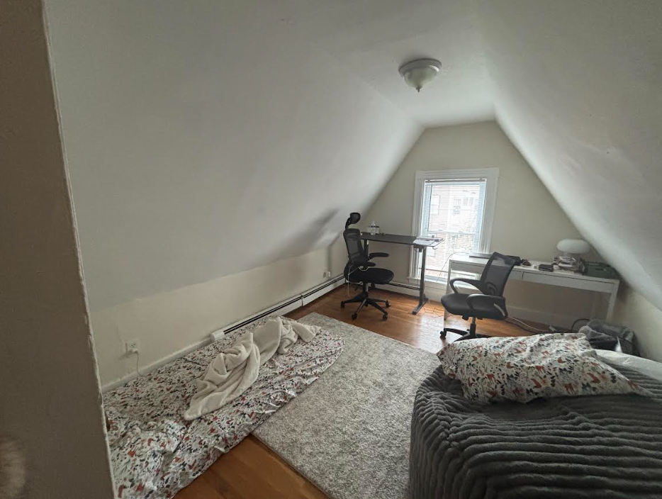 187 Beacon St, Ward Two