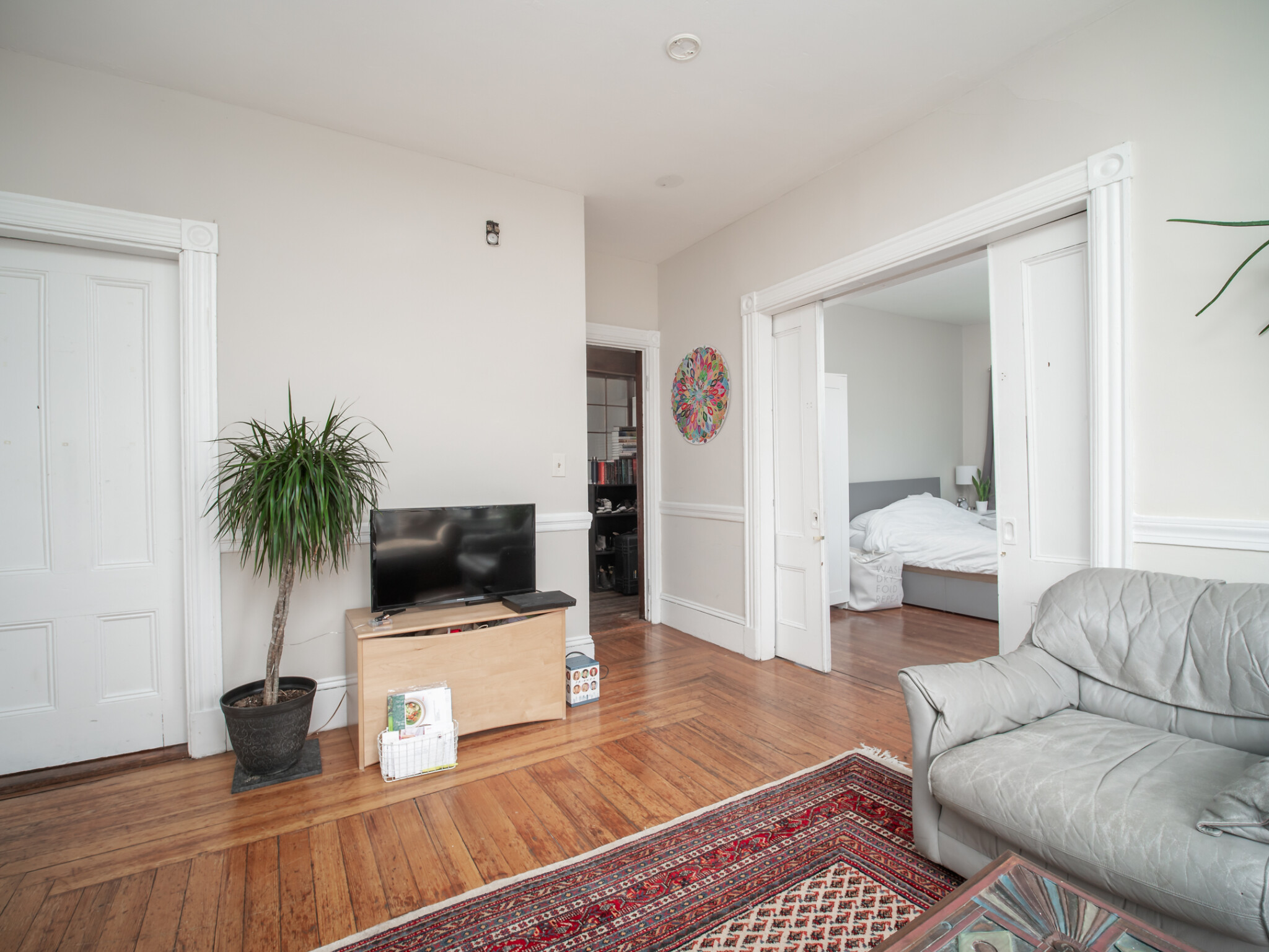 318 Beacon St, Ward Two