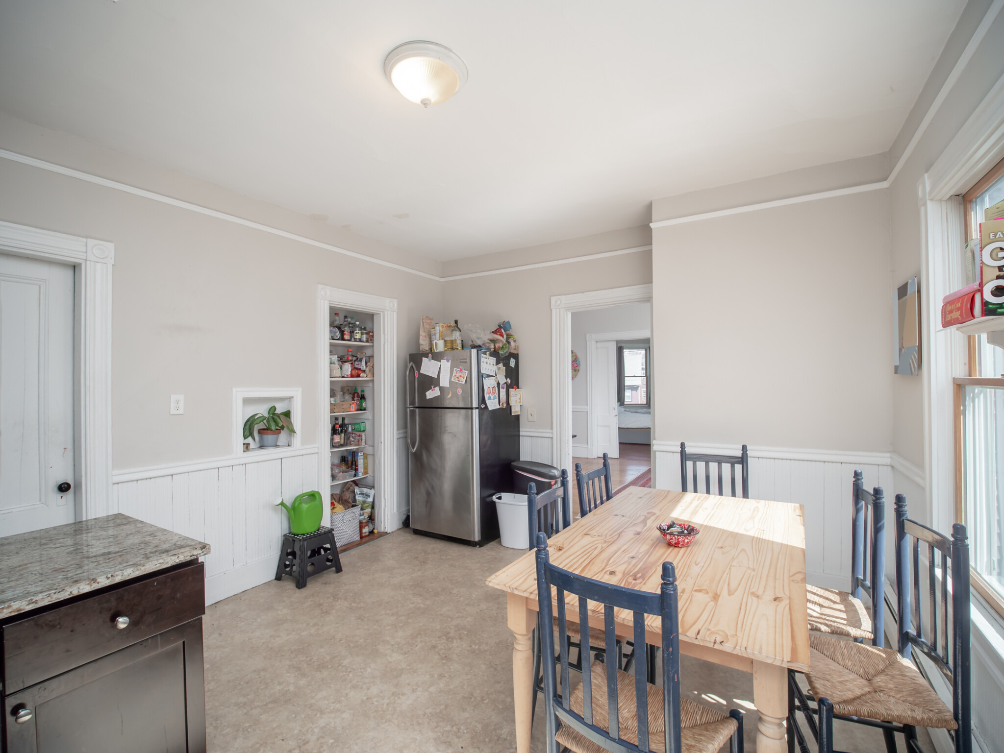 318 Beacon St, Ward Two