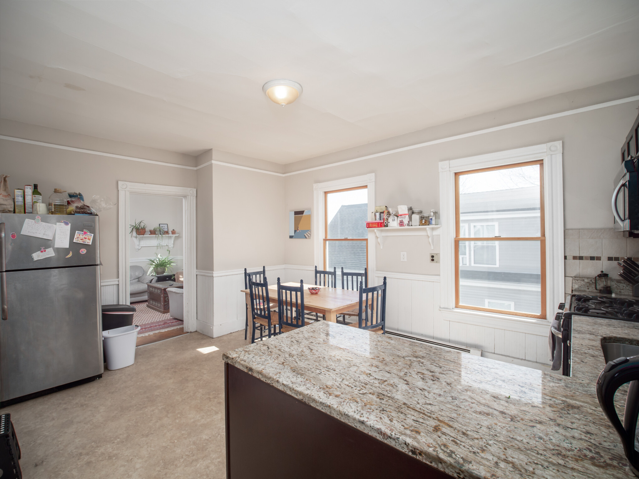 318 Beacon St, Ward Two