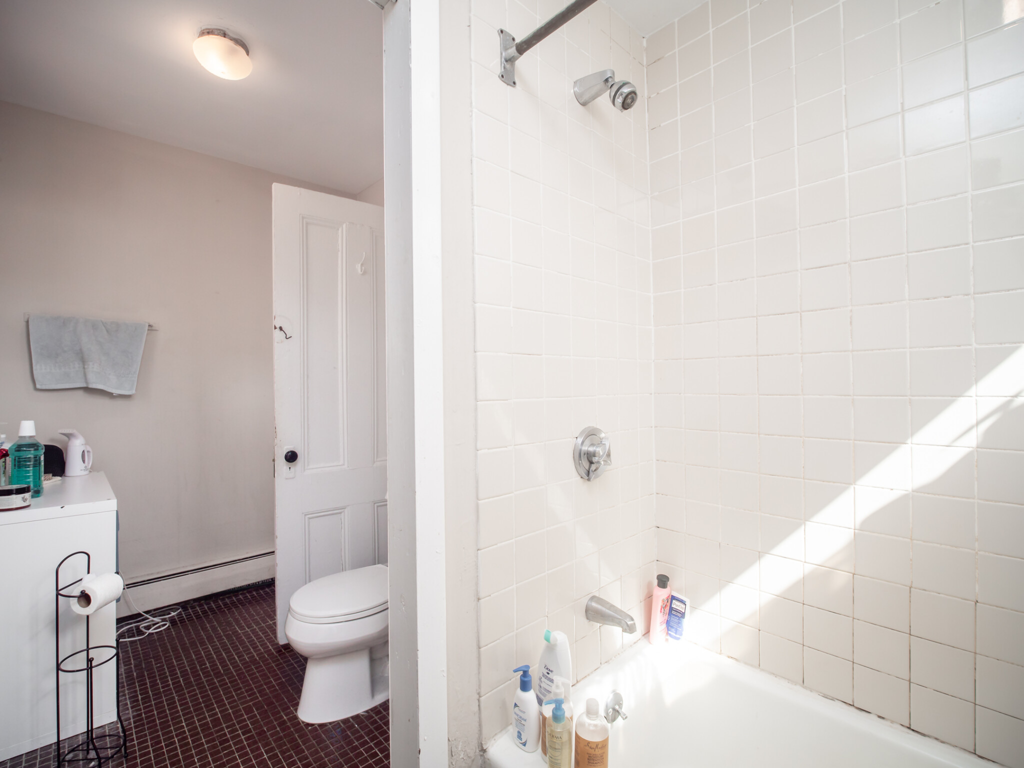 318 Beacon St, Ward Two