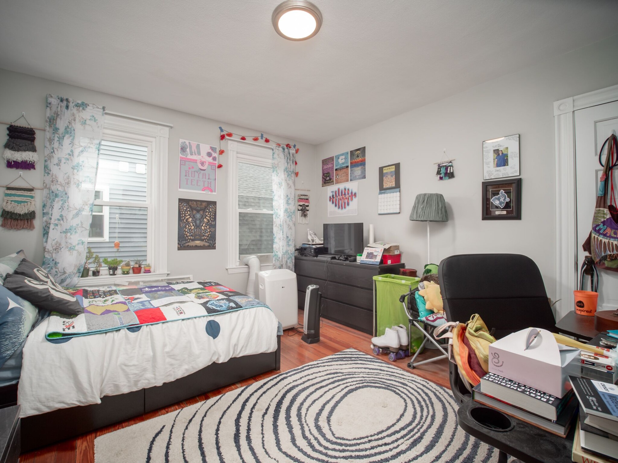 81 Bristol Rd, Medford