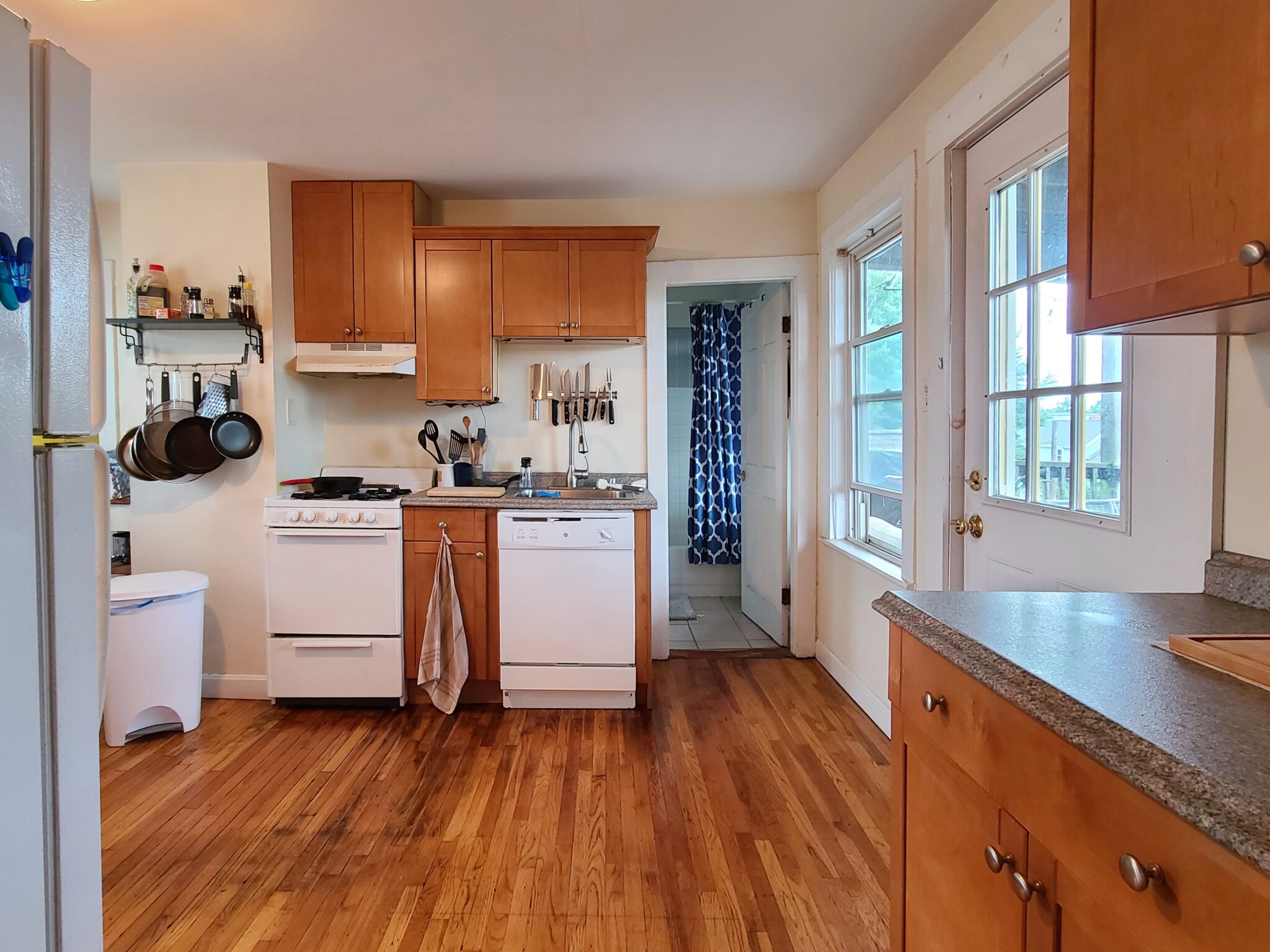 30 Hanson St, Ward Two