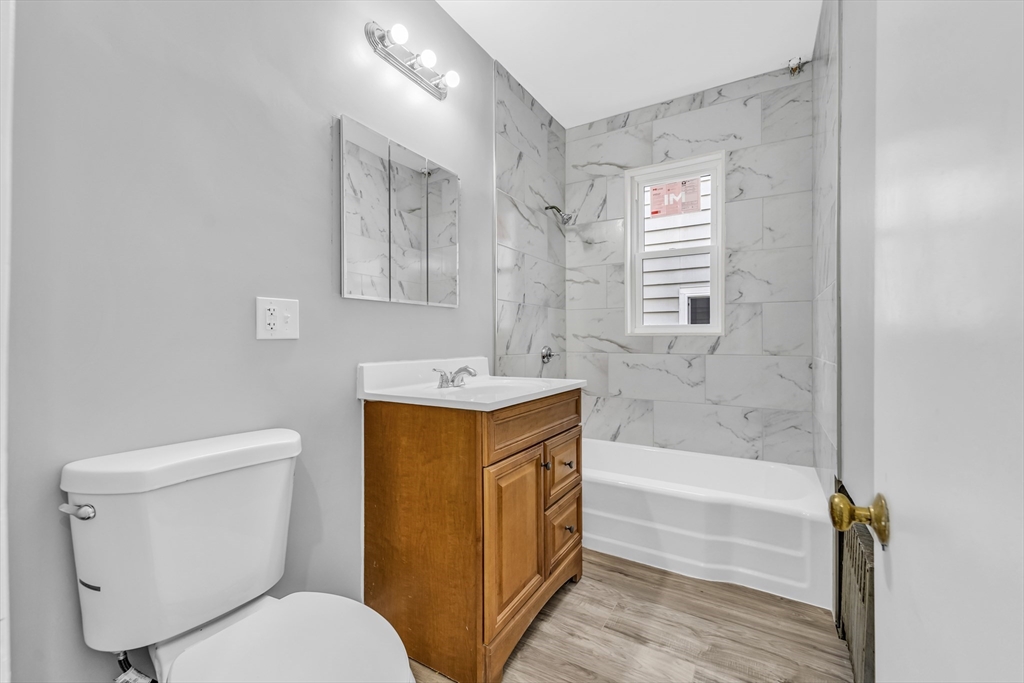 64 Topliff St, Boston