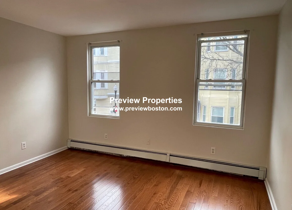 75 Putnam St, East Boston