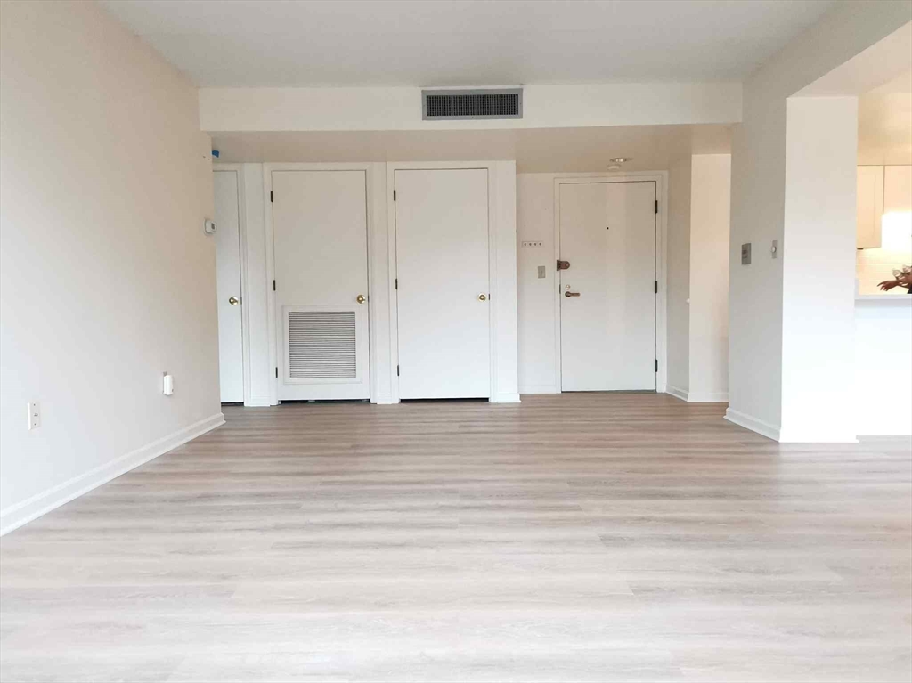 85 Brainerd Rd, Allston