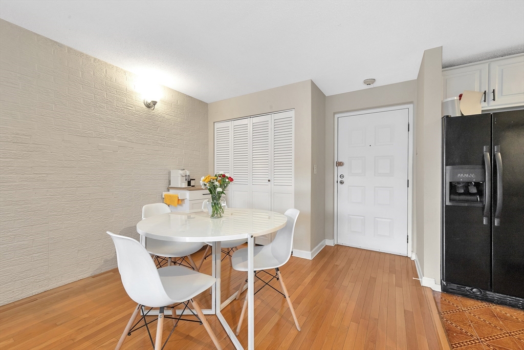 1580 Massachusettsave, Harvard Square