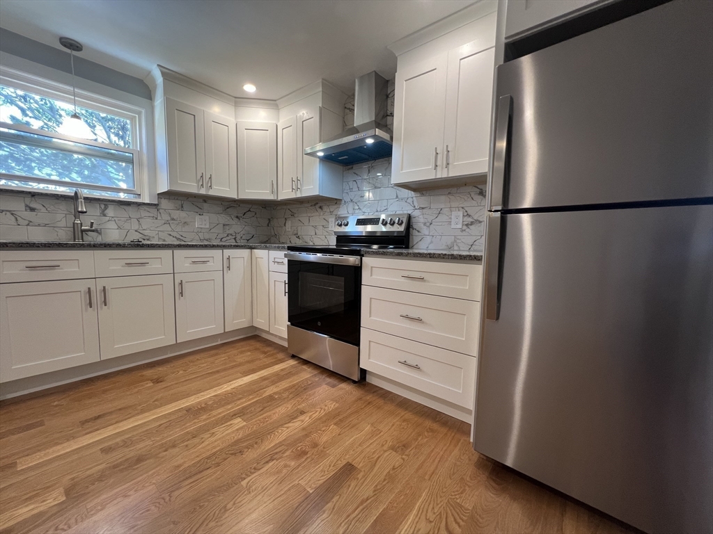 79 Walnut St, Belmont