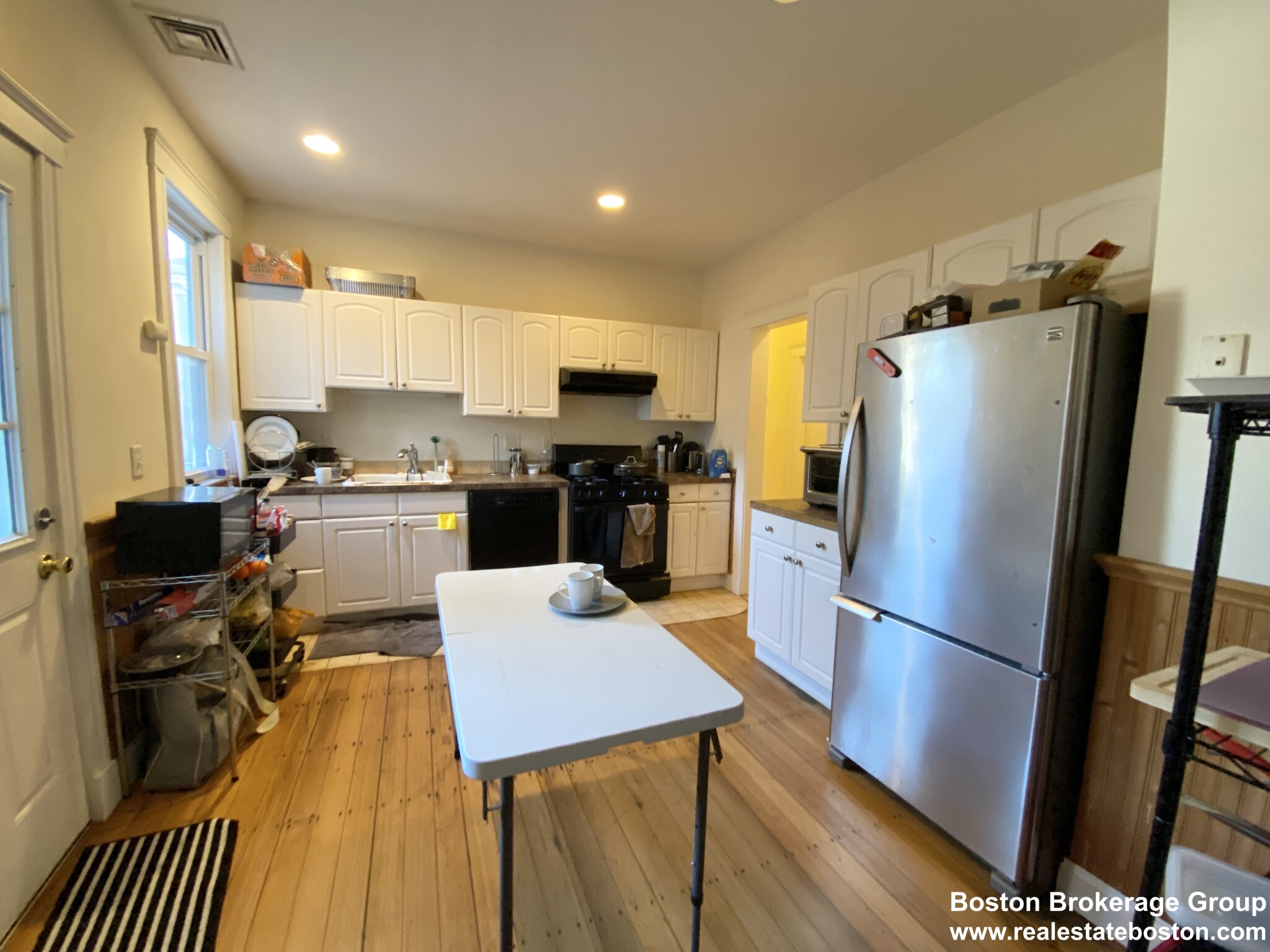 37 Hillside St, Mission Hill