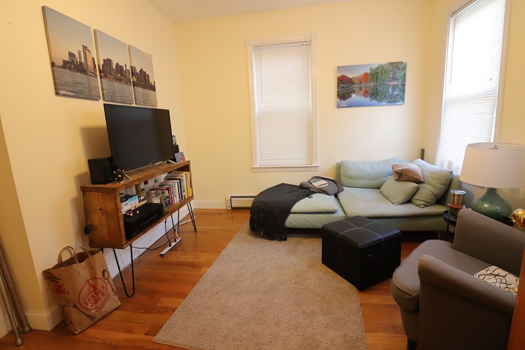 14 Leverett St, Boylston Street