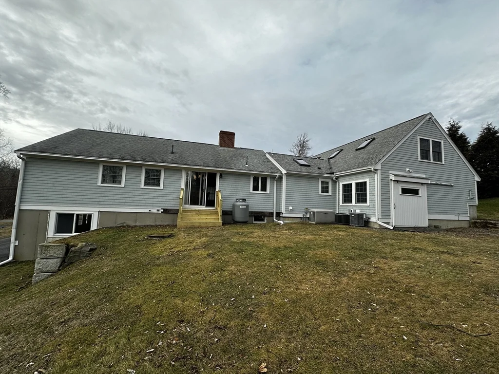 177 Orchard St, Newbury