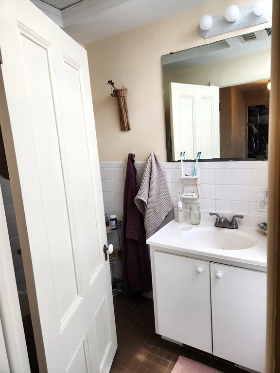 17 Clinton, Mid Cambridge