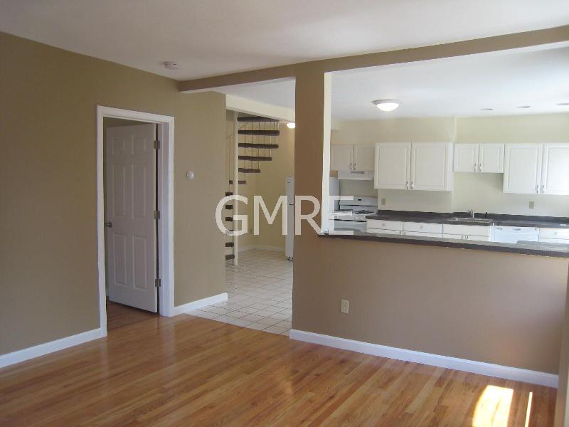 157 Endicott St, North End