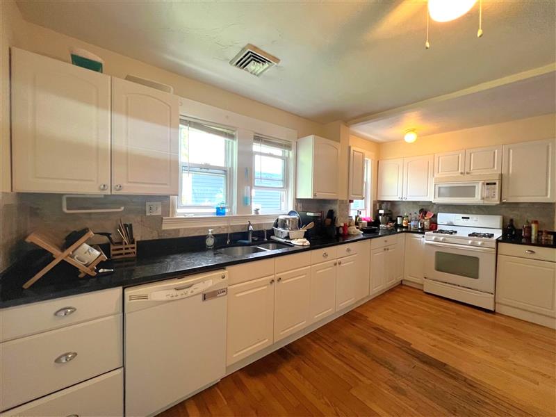 119 Albion St, Powder House Square