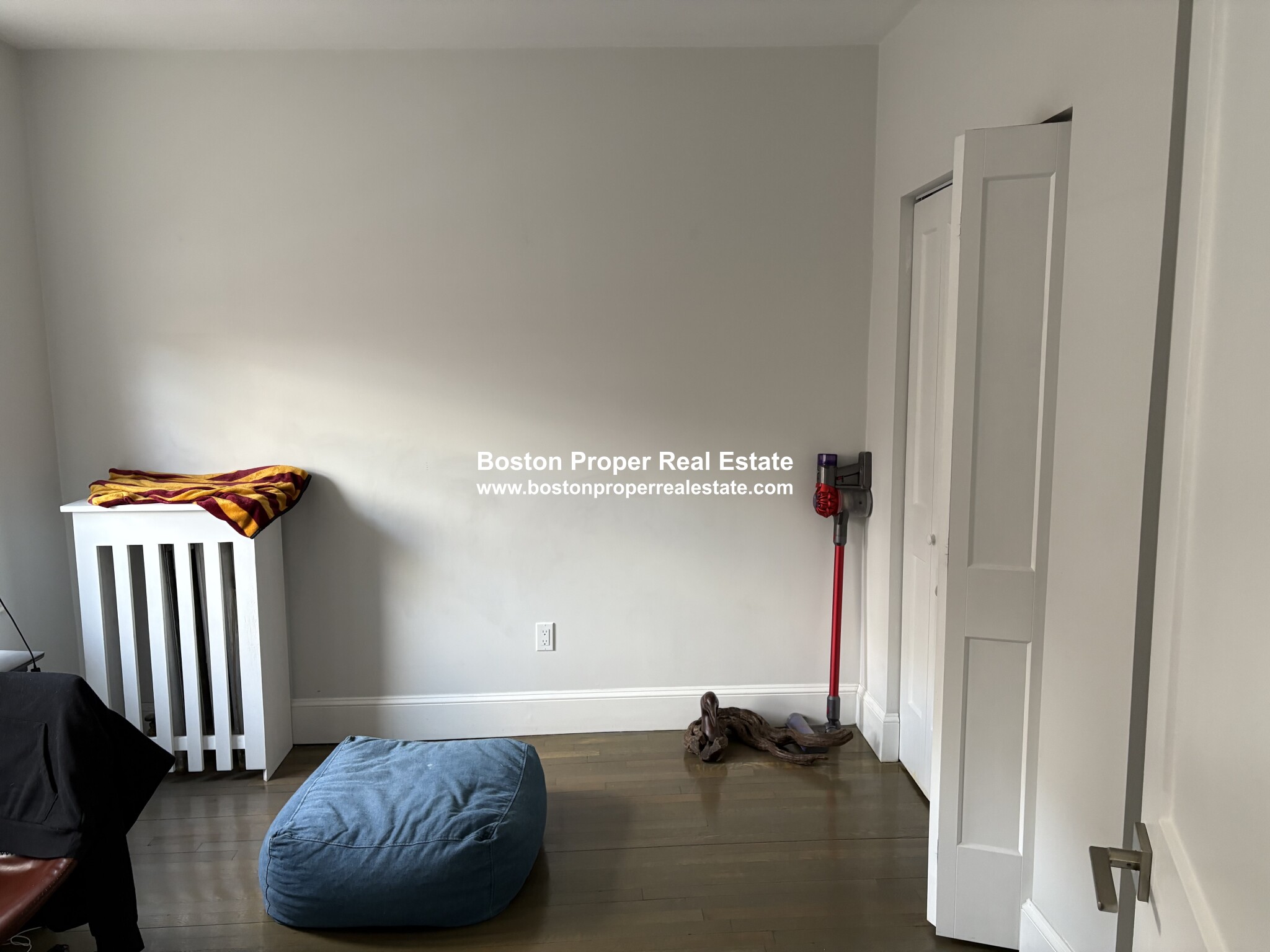 55 Queensberry St, Fenway