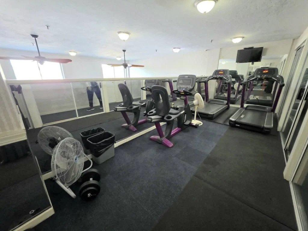 230 Willard St, Quincy