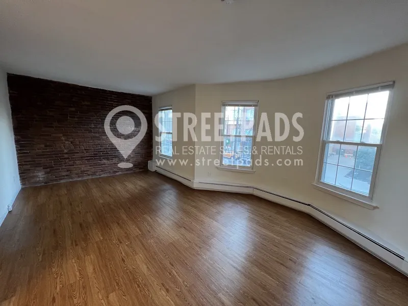 74 South Huntington Ave, Mission Hill