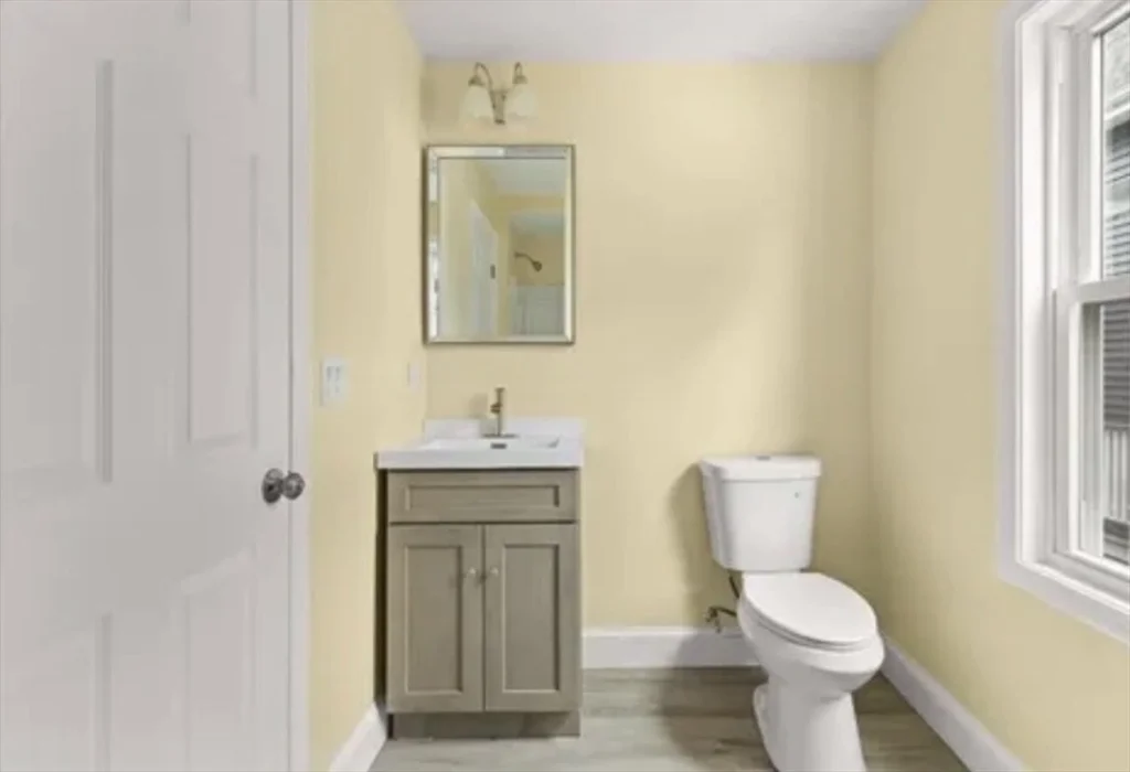 29 St Casimir Ave, Brockton