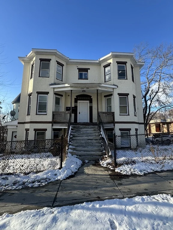 126 Lincoln St, Worcester