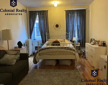 56 Egmont St, North Brookline