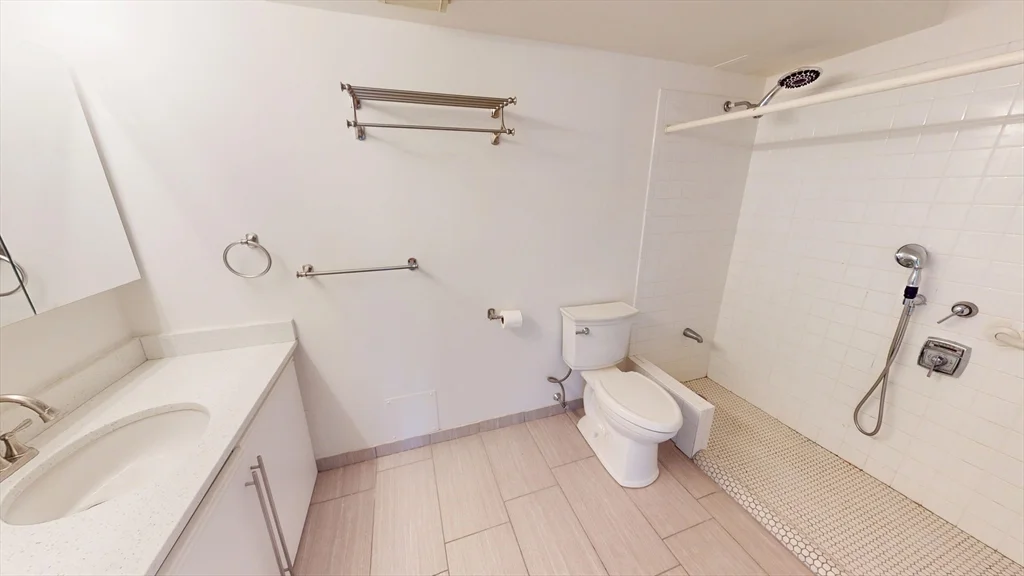 1731 Beacon St, Brookline