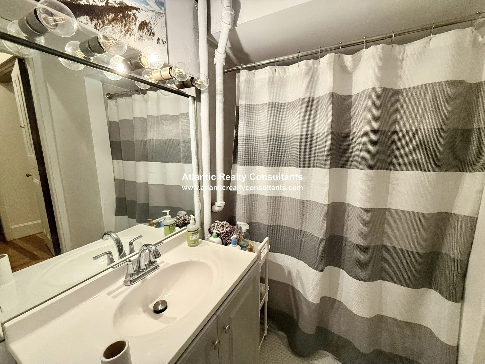 178 Marlborough St, Back Bay