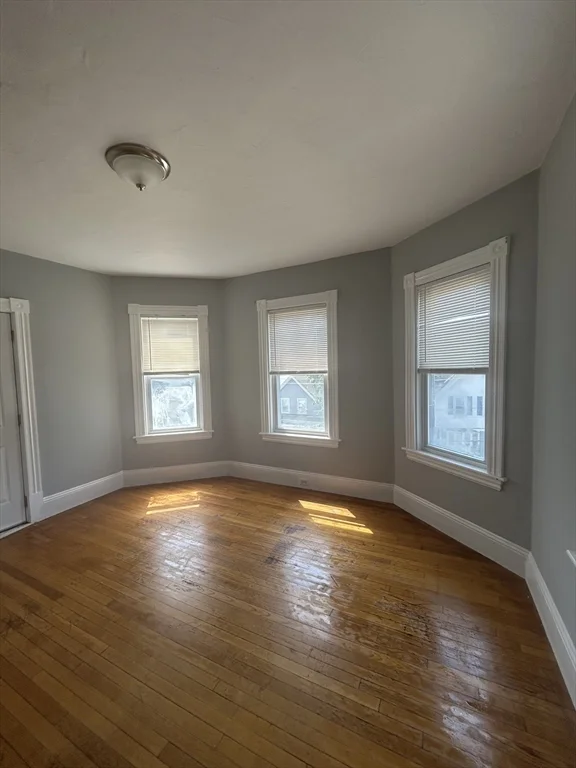 92 Elliot St, Brockton