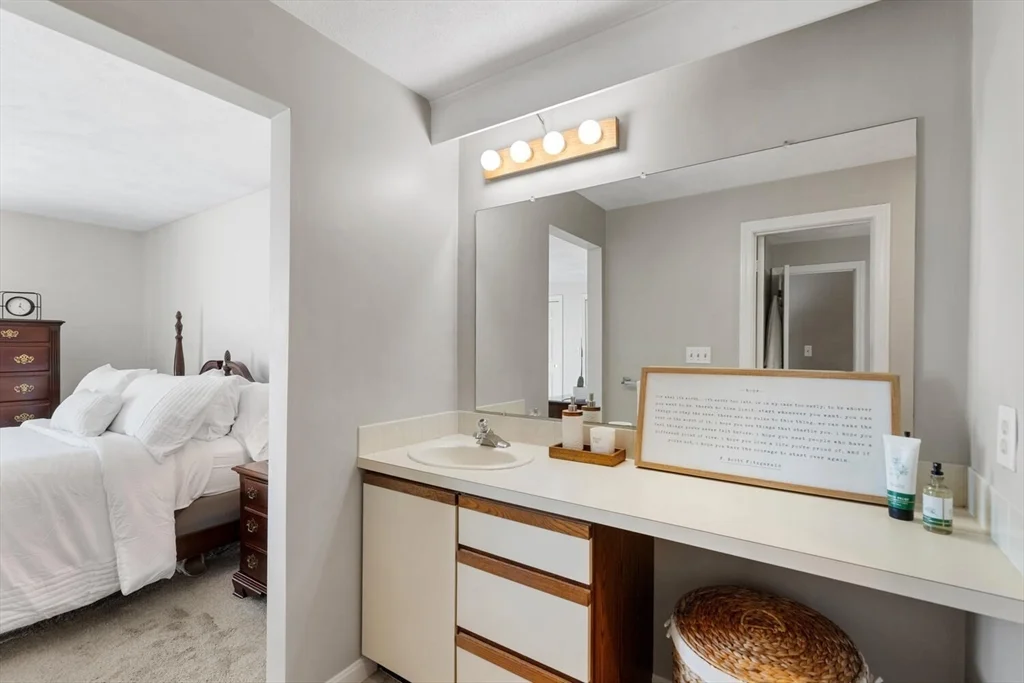 320 Newbury St, Danvers