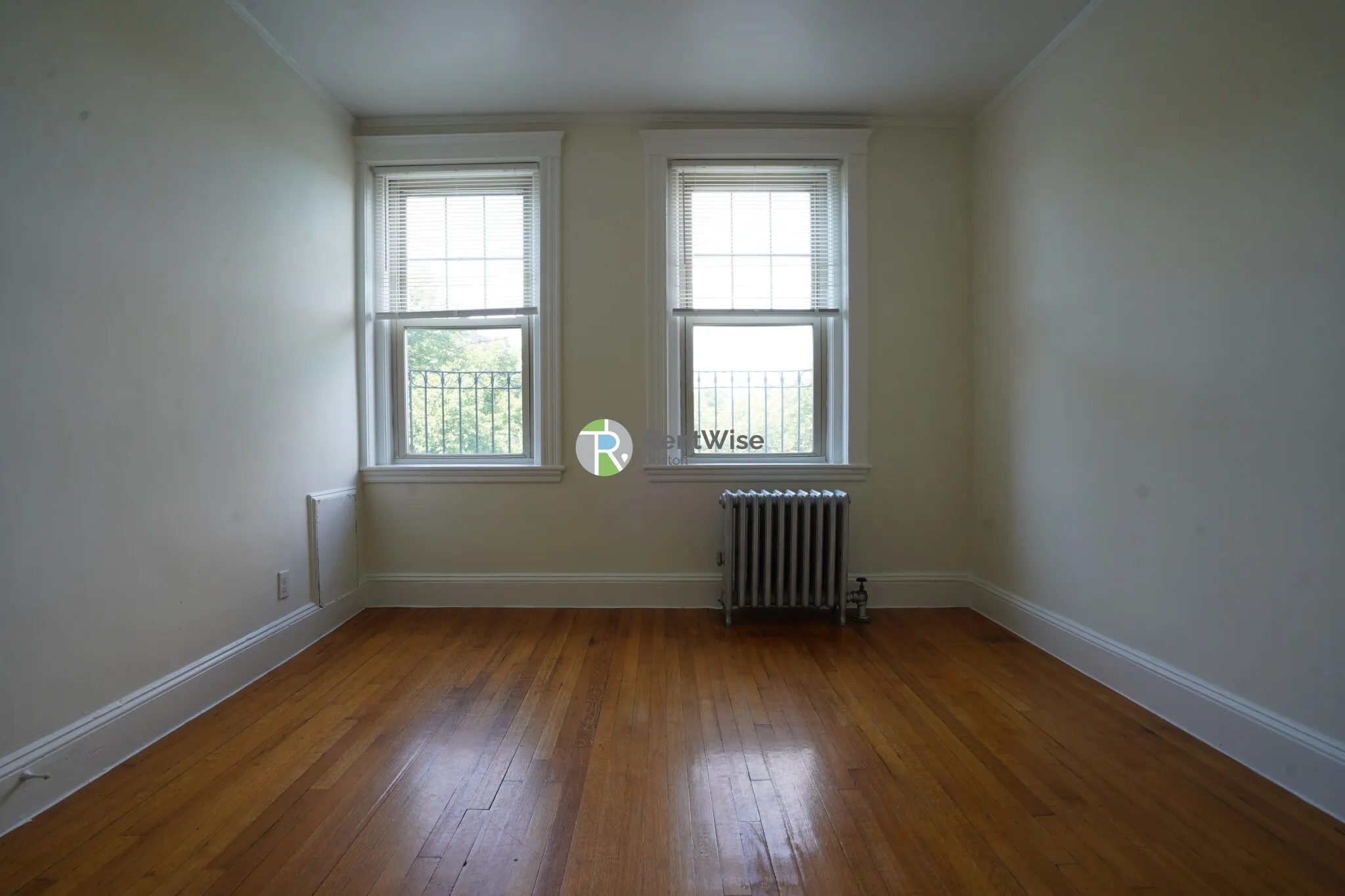 1850 Commonwealth Ave, Brighton