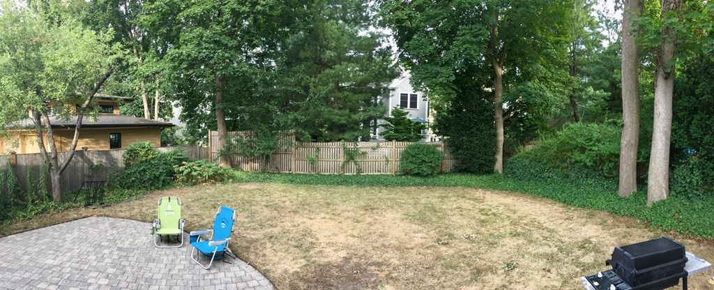 20 Donnell St, Neighborhood 9