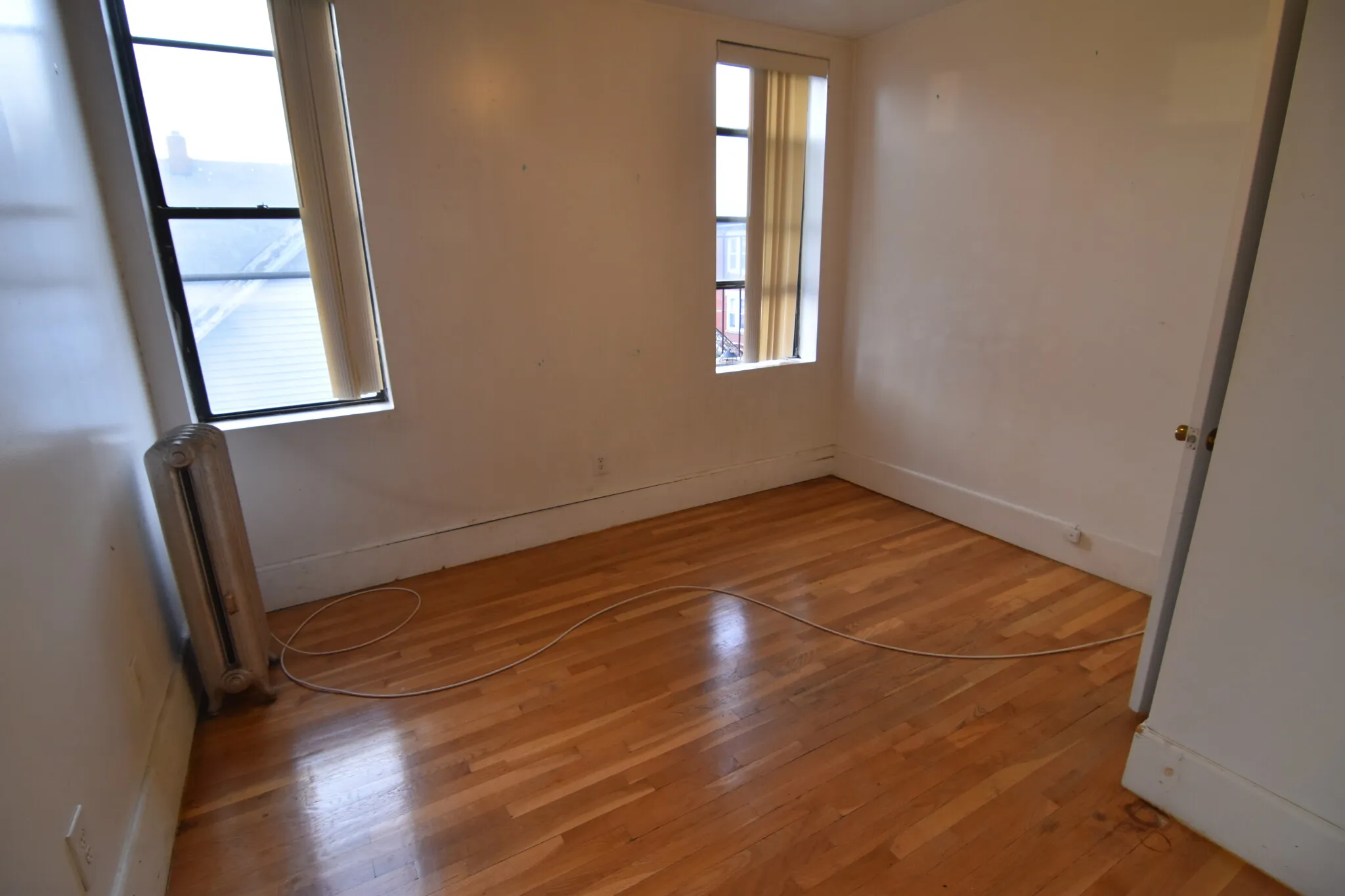 11 Barrows St, Allston