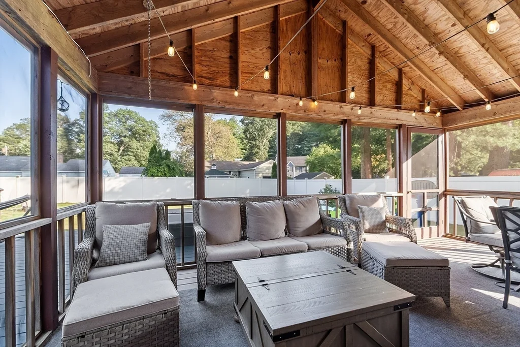 963 South St, Tewksbury