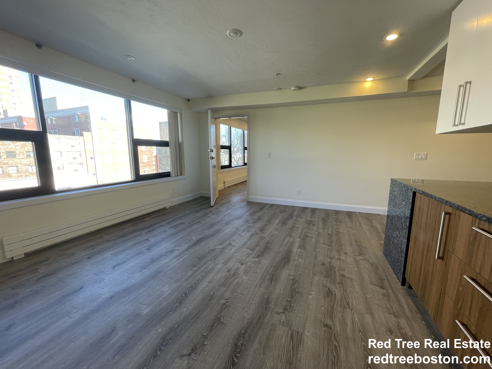 1028 Commonwealth Ave, Boston