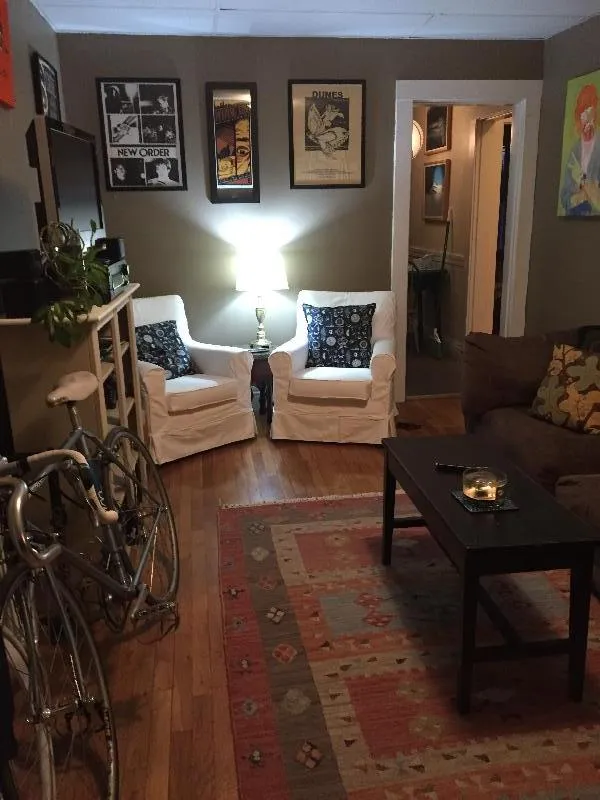 33 Lourdes Ave, Jamaica Plain