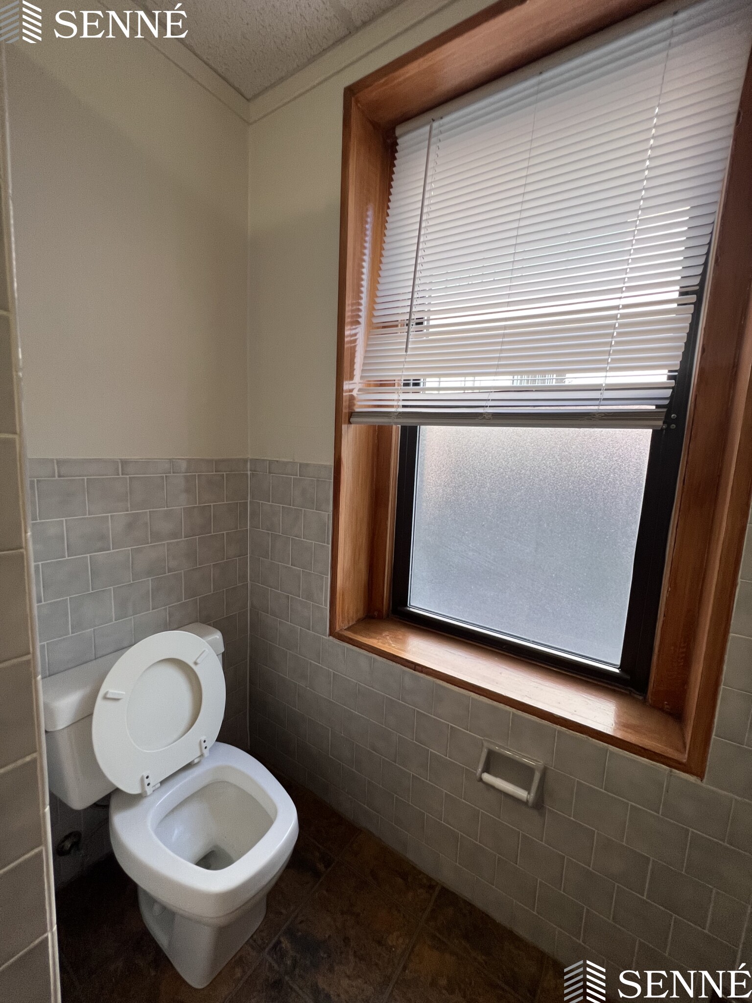 1010 Massachusetts Ave, Riverside