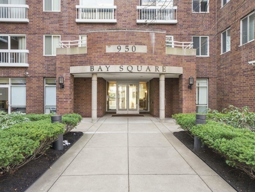 950 Massachusetts Ave, Central Square