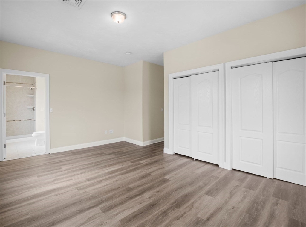 63 Varnum Ave, Lowell