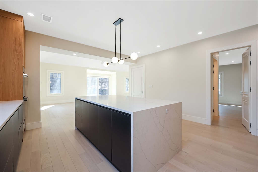 116 Columbia St, North Brookline